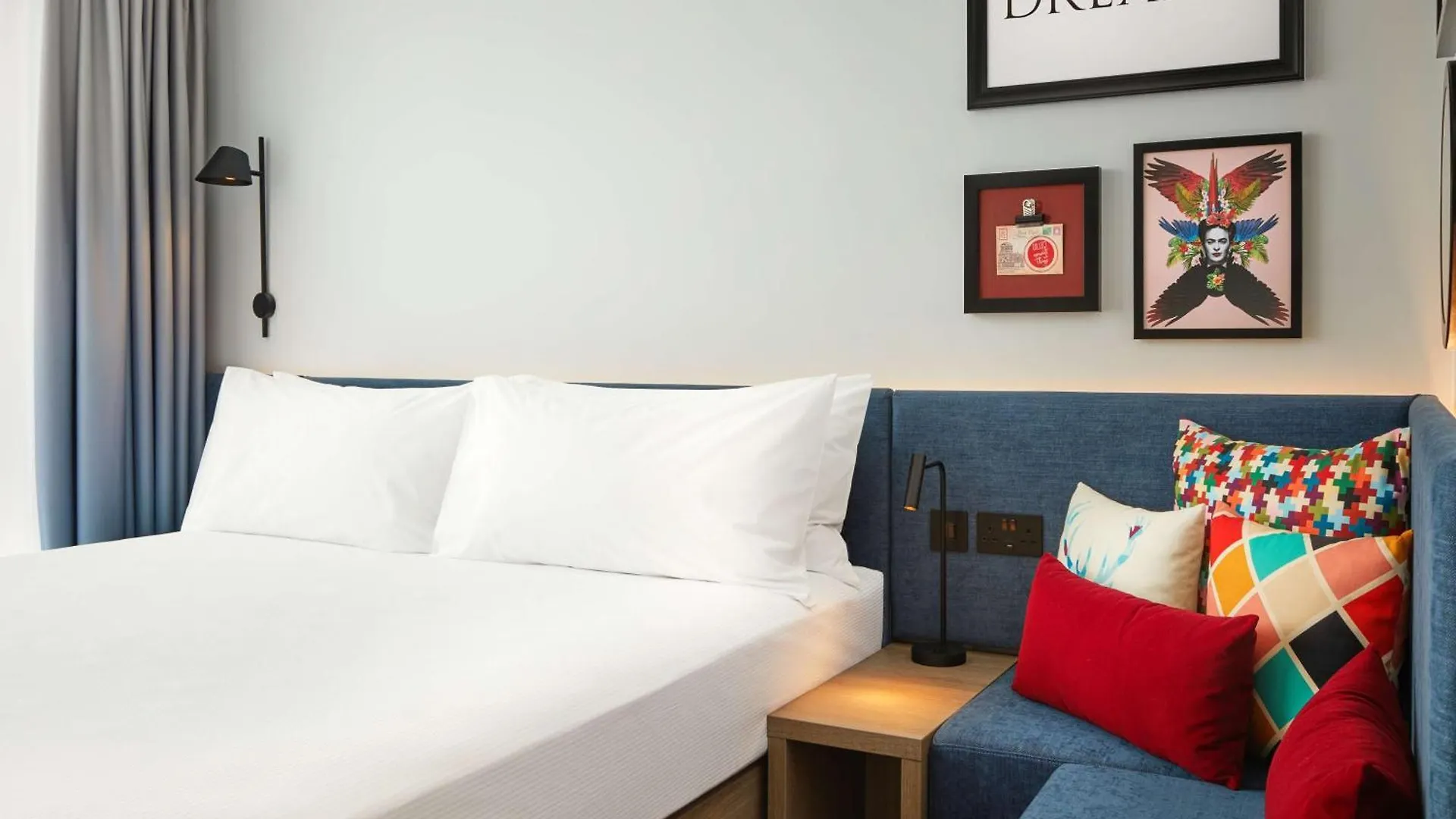 Hampton By Hilton Dublin City Centre 3*,