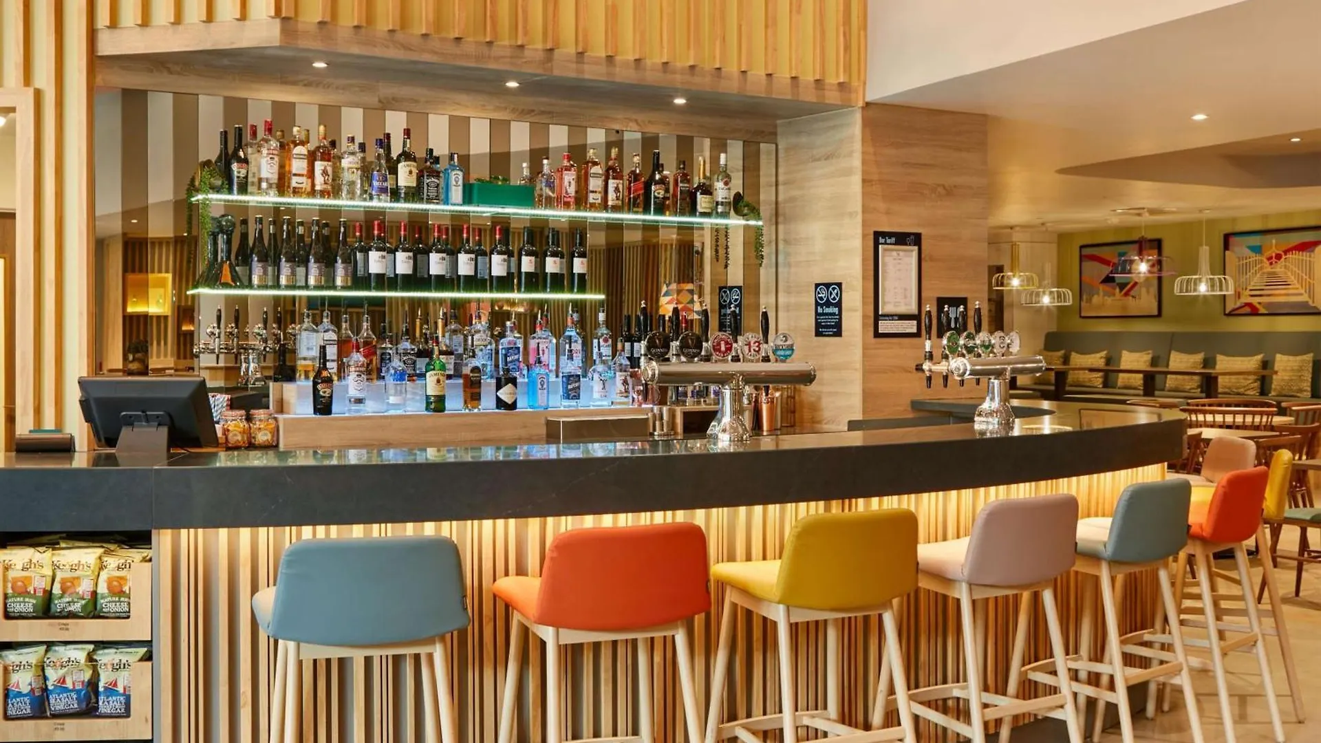 Hampton By Hilton Dublin City Centre 3*,  Ireland