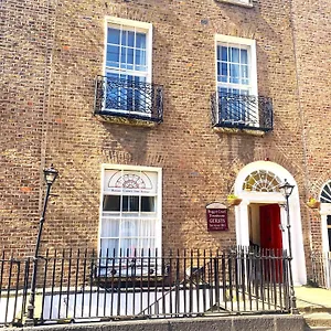 Baggot Court Townhouse *** Dublin