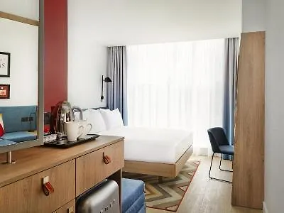 Hampton By Hilton Dublin City Centre 3*,
